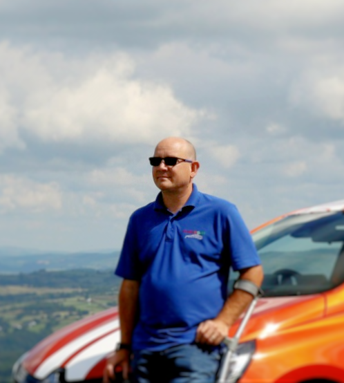 Craig Jones ADI- DVSA-approved driving Instructor Craig Jones ADI-
DVSA-approved driving Instructor